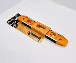 NIVEL DE ALUMINIO MAGNETICO 3 BORBUJAS JAQUE