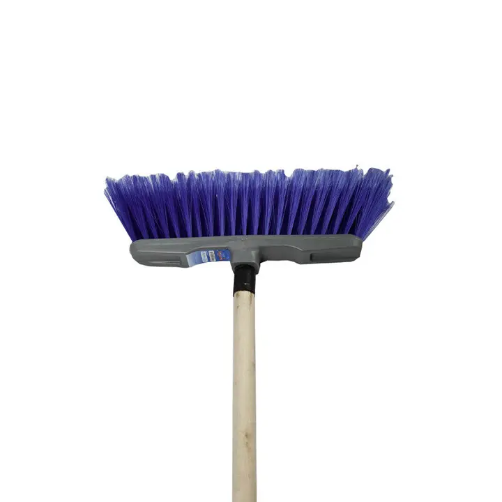 ESCOBA PLASTICA C/CABO 