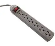 REGLETA 6 SERV CABLE 3X16 3MTS LEVI